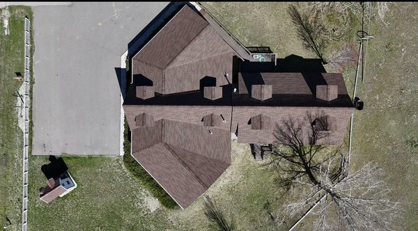 Florence Doll House - The Florence Doll House project included a full roof replacement starting with the tear off process to installing new GAF Timberline HDZ shingles.
