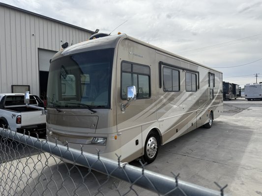 Rv towing - Rv towing in the high desert Rv towing - Rv towing in the high desert