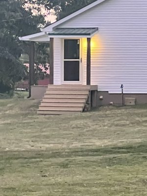 Small porch - Small porch entry with new storm door Small porch - Small porch entry with new storm door
