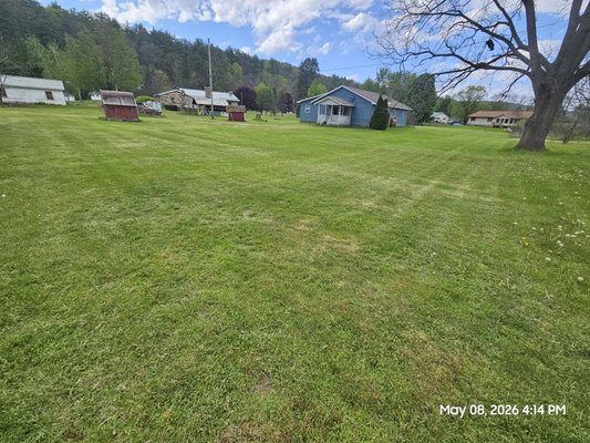 Lawncare - I do seasonal work and really enjoy mowing lawns weekly/biweekly