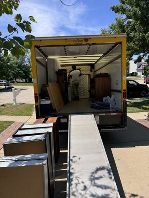 Avon, Ohio - THIS MOVE IS LOCATED IN AVON OHIO
THE CUSTOMER CONTACTED US APPROXIMATELY A WEEK AGO. WE TOOK THE TIME TO GO OUT THERE AND MAKE SURE THAT WE MOVE HER INTO HER NEW LOCATION. Avon, Ohio - THIS MOVE IS LOCATED IN AVON OHIO
THE CUSTOMER CONTACTED US APPROXIMATELY A WEEK AGO. WE TOOK THE TIME TO GO OUT THERE AND MAKE SURE THAT WE MOVE HER INTO HER NEW LOCATION.