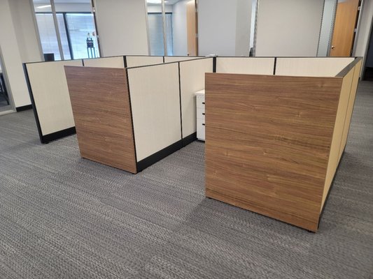Gallery Panels - Using hard easy to clean Gallery panels on ends of workstations, will update and keep your workstations looking new!!! Gallery Panels - Using hard easy to clean Gallery panels on ends of workstations, will update and keep your workstations looking new!!!