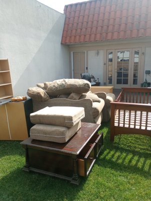 Furniture Removal - Our team is available for residential junk removal of all kinds. We pride ourselves on always arriving on time for rubbish removal and other services. We can remove everything from yard waste to mattresses. During dump services, we can collect large amounts of trash and haul them away to the landfill. Our goal is to make spring and move-out cleaning easier than ever! Furniture Removal - Our team is available for residential junk removal of all kinds. We pride ourselves on always arriving on time for rubbish removal and other services. We can remove everything from yard waste to mattresses. During dump services, we can collect large amounts of trash and haul them away to the landfill. Our goal is to make spring and move-out cleaning easier than ever!