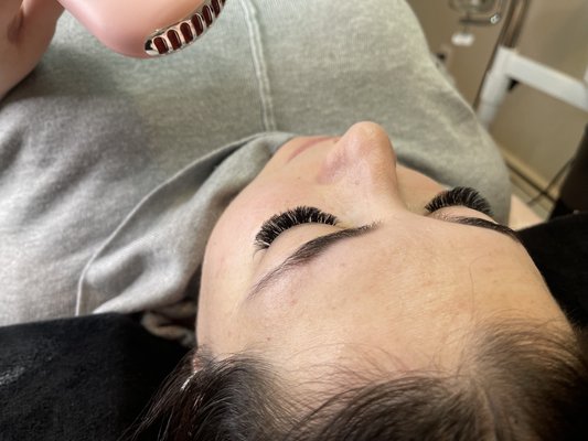 Lashes - Lashes are a luxurious service , you will love this new look and don't need to think about putting to much eye makeup with this look . Lasts up-to 1 month ! Lashes - Lashes are a luxurious service , you will love this new look and don't need to think about putting to much eye makeup with this look . Lasts up-to 1 month !