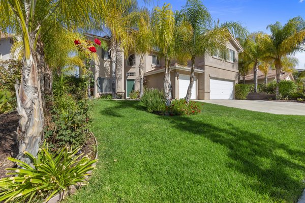 Shepard Crest, Corona - Professional listings and top level negotiations result in the highest and best returns for our clients. Don't trust your most valuable asset to an average agent/broker. Shepard Crest, Corona - Professional listings and top level negotiations result in the highest and best returns for our clients. Don't trust your most valuable asset to an average agent/broker.