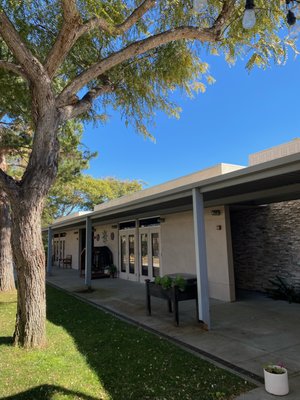 New Project: Rain Gutters For Child Development Center In Bonita, CA - In Bonita’s Child Development Center, we recently completed a project involving the installation of a 6″ aluminum box seamless gutter spanning 400′. The project took us two days to complete and involved the reuse of existing downspouts. Additionally, we ensured the new gutters matched the color of the existing gutters and downspouts by removing the old gutters before installation.