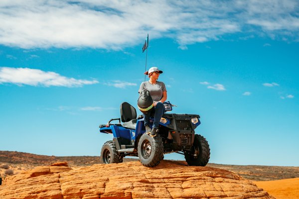 2 Seat Polaris Sportsman 570 ATV Rentals - Cruise the dunes in one of our two seat Polaris Sportsman ATVs!

--DETAILS-- 
2 Hours - $169 
3 Hours - $230 
4 Hours - $294 
8 Hours - $364 
24 Hours - $424

--ADD ONS--
Sand board/Sled - $25

A security deposit of $1500 is required per ATV/UTV. 
​