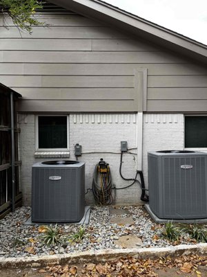 Two system replace in Grapevine Texas - Our team at Coventry & Gattis AC recently completed a comprehensive HVAC upgrade and system relocation for one of our customers in Grapevine, Texas. The original setup included two 23-year-old single-stage Trane 12 SEER systems—one located in the attic and the other in a downstairs closet. At the customer’s request, we relocated the downstairs system to the attic, creating valuable storage space and significantly reducing operational noise. Two system replace in Grapevine Texas - Our team at Coventry & Gattis AC recently completed a comprehensive HVAC upgrade and system relocation for one of our customers in Grapevine, Texas. The original setup included two 23-year-old single-stage Trane 12 SEER systems—one located in the attic and the other in a downstairs closet. At the customer’s request, we relocated the downstairs system to the attic, creating valuable storage space and significantly reducing operational noise.