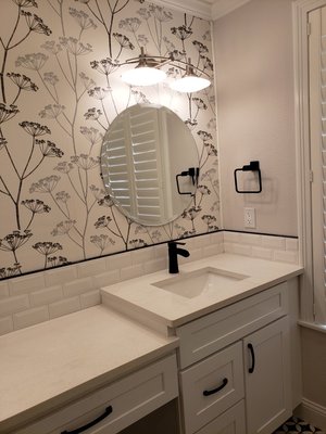New Braunfels Bathroom Remodel - This was a beautiful home in New Braunfels needing the the OMG! treatment to this original outdated bathroom. New Braunfels Bathroom Remodel - This was a beautiful home in New Braunfels needing the the OMG! treatment to this original outdated bathroom.