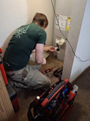 Home Plumbing Evaluation - Let us help keep the roots of your home strong, with a plumbing evaluation. Home Plumbing Evaluation - Let us help keep the roots of your home strong, with a plumbing evaluation.