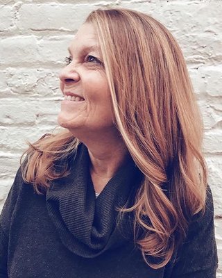 Root touch up, highlights, haircut! - Root touch up, highlights, haircut! Root touch up, highlights, haircut! - Root touch up, highlights, haircut!