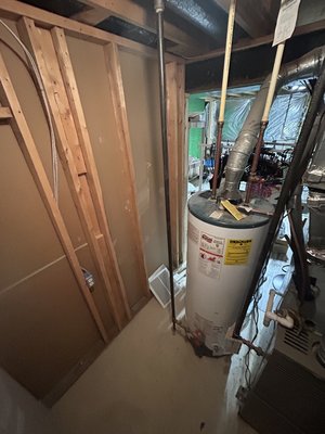 Water heater replacement by a proactive customer. Their unit was 20 years old and replaced to ensure safe operation. - Water heater replacement in Upper Marlboro, Md. Water heater replacement by a proactive customer. Their unit was 20 years old and replaced to ensure safe operation. - Water heater replacement in Upper Marlboro, Md.