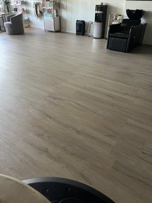 This was a salon that needed the floors done - Flooring deep cleaned This was a salon that needed the floors done - Flooring deep cleaned