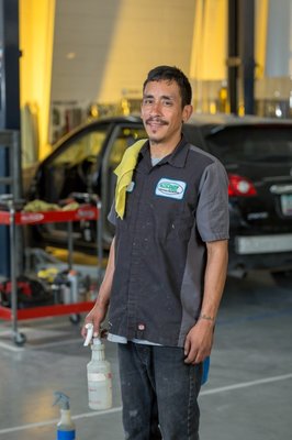 Windshield Replacement - Along with paint and bodywork, Kaizen specializes in fixing issues related to your windows, mirrors, and dashboard. Getting your car's glass fixed is important in order to maintain the safety of your vehicle, so stop by Kaizen today!
