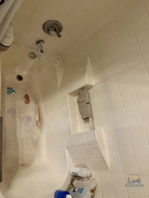 Bathtubs deep cleans & oven deep clean - Before & After: Deep Clean Transformation!!
Swipe through to see the difference a thorough deep clean makes! This bathtub had heavy soap scum, hard water stains, and buildup that had clearly been sitting for a while — by the time we finished, it was back to a bright, streak-free white with the drain and fixtures shining like new.
Same story in the kitchen: this stovetop was covered in baked-on grease and food splatter across all four burners. After a full degrease and polish, the glass cooktop looks practically brand new — you can actually see your reflection in it again.
At Horizon State Cleaning, we don’t just tidy up — we tackle the tough, neglected spots most cleaners skip. Residential or commercial, if it needs a real deep clean, we’re your team. 📞 520-709-2808 | horizonstatecleaning.com Bathtubs deep cleans & oven deep clean - Before & After: Deep Clean Transformation!!
Swipe through to see the difference a thorough deep clean makes! This bathtub had heavy soap scum, hard water stains, and buildup that had clearly been sitting for a while — by the time we finished, it was back to a bright, streak-free white with the drain and fixtures shining like new.
Same story in the kitchen: this stovetop was covered in baked-on grease and food splatter across all four burners. After a full degrease and polish, the glass cooktop looks practically brand new — you can actually see your reflection in it again.
At Horizon State Cleaning, we don’t just tidy up — we tackle the tough, neglected spots most cleaners skip. Residential or commercial, if it needs a real deep clean, we’re your team. 📞 520-709-2808 | horizonstatecleaning.com