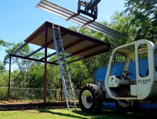 New roof installation. - new roof installation. New roof installation. - new roof installation.