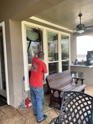 Interior and exterior window cleaning - "Transform your view with pristine windows! North Houston's premier window cleaning service ensures streak-free brilliance. Unbeatable quality, unbeatable prices. Elevate your space – schedule a gleaming today!"