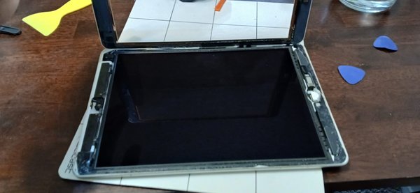Focused on Battery Replacement and Professional Service - A customer had a dying iPad battery and decided against a risky DIY repair. We safely opened the device, meticulously replaced the old battery with a high-quality new one, and resealed the iPad without causing any damage. The device was restored to full functionality, saving the customer from the stress of a self-repair and getting their device back in perfect working order at a great price. Focused on Battery Replacement and Professional Service - A customer had a dying iPad battery and decided against a risky DIY repair. We safely opened the device, meticulously replaced the old battery with a high-quality new one, and resealed the iPad without causing any damage. The device was restored to full functionality, saving the customer from the stress of a self-repair and getting their device back in perfect working order at a great price.