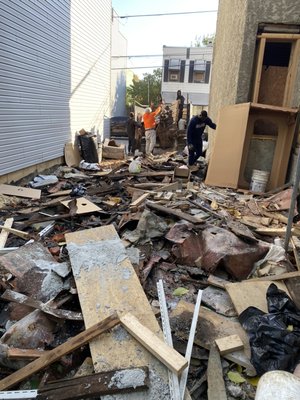Post construction clean up - Post construction debris removal Post construction clean up - Post construction debris removal