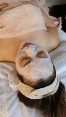 Facial Skincare Service - Transform your skin and enhance your natural beauty with our facial treatment services. Our expert estheticians use the latest technology and doTERRA products to give you a personalized treatment that meets your unique needs. Facial Skincare Service - Transform your skin and enhance your natural beauty with our facial treatment services. Our expert estheticians use the latest technology and doTERRA products to give you a personalized treatment that meets your unique needs.