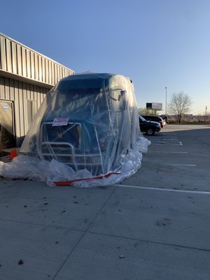Semi-truck Fumigation Services for bed bugs - Properly applied, Vikane® gas fumigant penetrates the entire infested area to eliminate target pests without damaging property or leaving residues. Drivers can bring their trucks to our office, and we will fumigate them and have them back on the road in a matter of hours. Fumigation for bed bugs is the number one way to 100% eliminate all stages of bed bugs Semi-truck Fumigation Services for bed bugs - Properly applied, Vikane® gas fumigant penetrates the entire infested area to eliminate target pests without damaging property or leaving residues. Drivers can bring their trucks to our office, and we will fumigate them and have them back on the road in a matter of hours. Fumigation for bed bugs is the number one way to 100% eliminate all stages of bed bugs
