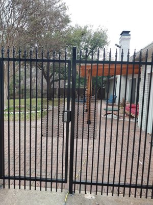 8’ Board on Board and Wrought Iron - This beautiful fence was just completed 8’ Board on Board and Wrought Iron - This beautiful fence was just completed
