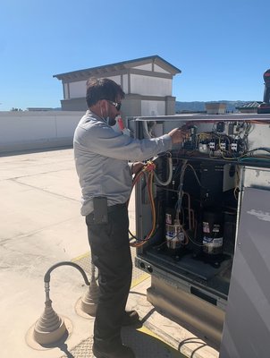 Install, Service & Repair Commercial and Residential HVAC Systems - Looking for a reliable HVAC Contractor
Company with extensive experience for your next project? At FAF Refrigeration Services, INC dba Heating & Air, we stand by the excellence of our work and provide clients with personalized attention based on their specif needs. If you're looking for professional Industrial HVAC installation, please get in touch for your consultation. Install, Service & Repair Commercial and Residential HVAC Systems - Looking for a reliable HVAC Contractor
Company with extensive experience for your next project? At FAF Refrigeration Services, INC dba Heating & Air, we stand by the excellence of our work and provide clients with personalized attention based on their specif needs. If you're looking for professional Industrial HVAC installation, please get in touch for your consultation.