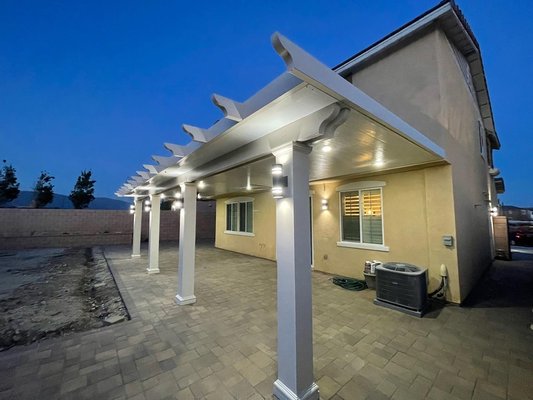 13x36 insulated patio cover - 13x36 insulated patio cover
2 ceiling fans
6 led lights
4 square columns
4 post lights
2 outlets 13x36 insulated patio cover - 13x36 insulated patio cover
2 ceiling fans
6 led lights
4 square columns
4 post lights
2 outlets
