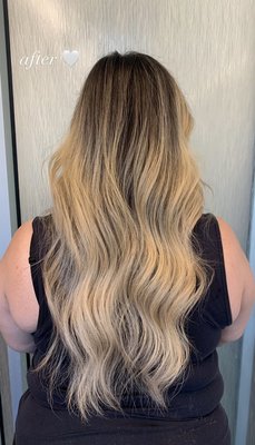 Highlights/ Foilage/ Balayage - With all the education and techniques out there the possibilities with any Blonding services are endless! From Tons of dimension to subtle dimension I can help you find the perfect middle for your life style. Highlights/ Foilage/ Balayage - With all the education and techniques out there the possibilities with any Blonding services are endless! From Tons of dimension to subtle dimension I can help you find the perfect middle for your life style.