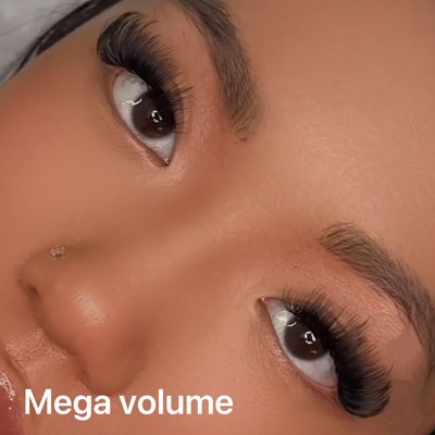 Mega Volume Set – Maximum Impact - Go bold with our mega volume set! Achieve ultra-thick, dramatic lashes for a show-stopping effect, expertly crafted with attention to detail. Book your appointment today!
