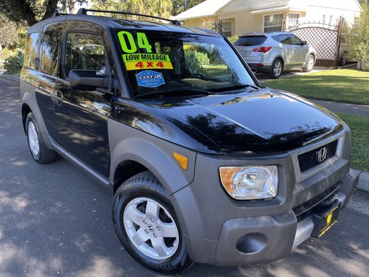 2004 HONDA / Element / EX 4WD / Low Mileage / Clean Title / Super Clea - *** BEST OF ALL, THE PRICE YOU SEE IS THE PRICE YOU PAY, NO HAGGLING. NO BACK AND FORTH. NO PRESSURE ***

- 2004 HONDA ELEMENT . EX 4WD

- 4 Passenger Seating, 4 Door Sport Utility

- ** Automatic Transmission **

- 160 hp, i -VTEC 4 Cylinder, 2.4 Liter DOHC 16 -Valve

- ** Only 129,706 Miles **

- Exterior: BLACK Interior: GREY Accent, premium cloth Seats interior

- 16 " Alloy Wheels

- ** MOON ROOF **

-** ALLOY WHEELS **

-** ROOF RACK **
- Power Windows, Power Door-Locks, Power Steering

- 4-Wheel Disc Brakes

- Anti - Lock Braking System (ABS)

- Electronic Brakes Distribution (EBD)

- Front Macpherson Strut Suspension

- Cruise Control, Tilt Steering Wheel

- Alarm, Remote Keyless Entry - Am/Fm/CD player with AUX and SUBWOOFER

- Front Climate Control white Air Filtration System

- Driver 's 8- Way Power with Adjustable Lumbar Support

- Front Center Console with Armrest and Storage

- Privacy Glass/ Rear Window Wiper/ Rear Window Defroster

- Driver 's and Front Passenger 's Duel -Stage Airbags (SRS)

- ** Clean Carfax **,Very Well Maintained, Must See to Appreciate, Clean Title (VIN: 5J6YH28524L030364 )

- ** Free CARFAX Report Available **

- ** 30 Days Limited Warranty **

-** Financing Available **

-** Good Credit, Bad Credit, First Time Buyer**

** Extended Warranty Options Available **

- ** Trade In Welcome **

- Stock # A26030364