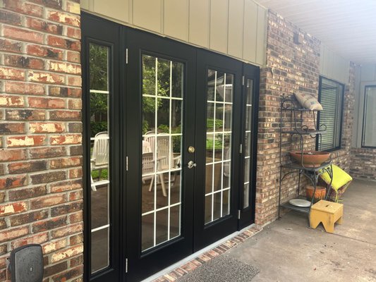 Exterior - Navarre - Got to transform these doors form blah 70s to the 21st century! Exterior - Navarre - Got to transform these doors form blah 70s to the 21st century!