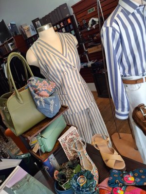Ladies Bespoke - Here is a sampling of tasteful and exquisite ladies garments. Ladies Bespoke - Here is a sampling of tasteful and exquisite ladies garments.