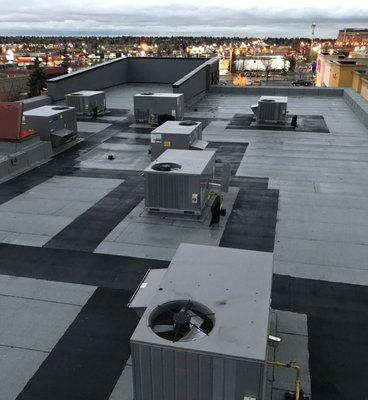 Flat Roof - Markit Roofing Ltd. is a locally owned and operated roofing contractor based in Calgary, Alberta, serving Calgary, Edmonton, and surrounding areas with residential and commercial roofing services since around 2013.