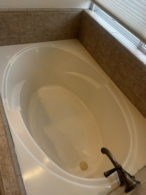 House cleaning - Bathroom cleaning. House cleaning - Bathroom cleaning.