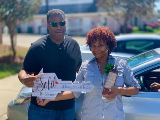 Appraisal, Buy/Sell Homes-Apartments, List homes for quick sales. - As realtors, we help families sell /buy homes, commercial apartments, land, etc. We are also investors, so if you know anyone that needs a quick sell we can assist.  We are also appraisers if you need a general-purpose appraisal for probate, divorce, new construction, etc., or a bank that needs 1004. 
We cover TN, MS, and AR.