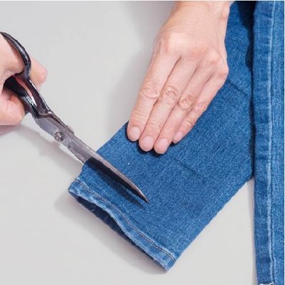 Alteration - Get the perfect fit with our expert alterations! Whether it's a suit, dress, or everyday wear, we ensure every stitch is tailored to perfection. Drop off your items today and experience the difference in precision and style! Alteration - Get the perfect fit with our expert alterations! Whether it's a suit, dress, or everyday wear, we ensure every stitch is tailored to perfection. Drop off your items today and experience the difference in precision and style!