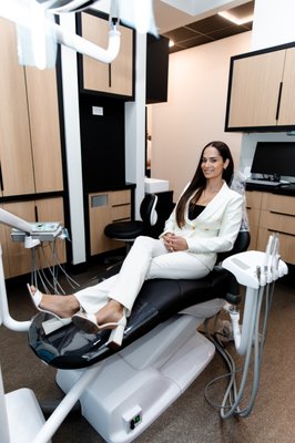 Radiant Smiles Office - Welcome to Radiant Smiles Dental Office. We have a passion to go above and beyond for our patients. Our Doctors are fueled to help others and make patient care our #1 priority. Here at Radiant Smiles you can receive all your comprehensive dental care all under one roof. Call us to schedule (702) 452-3552 so we can help you achieve your Radiant Smiles. Radiant Smiles Office - Welcome to Radiant Smiles Dental Office. We have a passion to go above and beyond for our patients. Our Doctors are fueled to help others and make patient care our #1 priority. Here at Radiant Smiles you can receive all your comprehensive dental care all under one roof. Call us to schedule (702) 452-3552 so we can help you achieve your Radiant Smiles.
