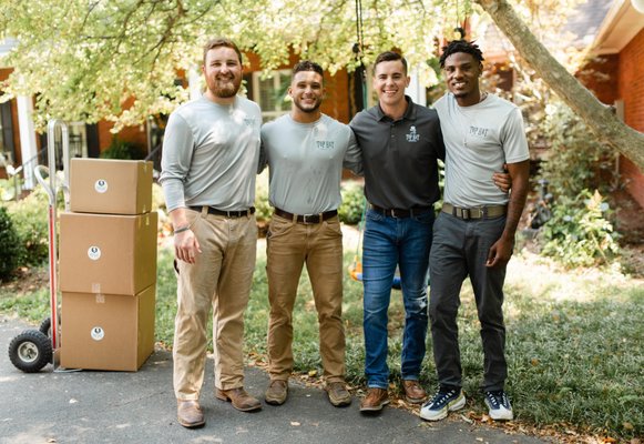 Local Move - This move was done for a wonderful couple who had lived in their house for over 30 years! We had the pleasure of packing their belongings and then moving some of their belongings to storage and their new home. This home was over 8,000 square feet and had 3 stories. It took us only 4 days to pack and move their items to the next destination! Local Move - This move was done for a wonderful couple who had lived in their house for over 30 years! We had the pleasure of packing their belongings and then moving some of their belongings to storage and their new home. This home was over 8,000 square feet and had 3 stories. It took us only 4 days to pack and move their items to the next destination!
