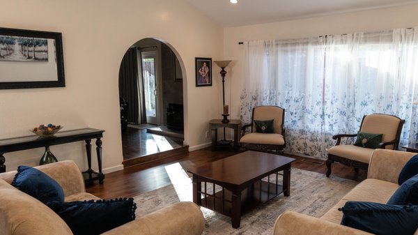 Real Estate Shoot - This real estate photo shoot was done with a Sony a7iii with aSony FE 16-35mm f/2.8 GM Lens and all drone shots with a DJI drone. Photos were sent back fully edited within 7 business days. Real Estate Shoot - This real estate photo shoot was done with a Sony a7iii with aSony FE 16-35mm f/2.8 GM Lens and all drone shots with a DJI drone. Photos were sent back fully edited within 7 business days.