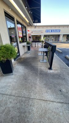 Storefront/Restaurant cleaning - Removal of heavy foot traffic, dirt and grime at this popular Houston area restaurant.  Cleaned and ready for business
