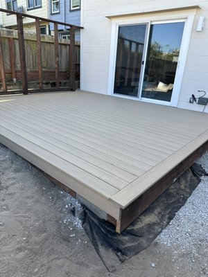 Deck - Deck and patio install