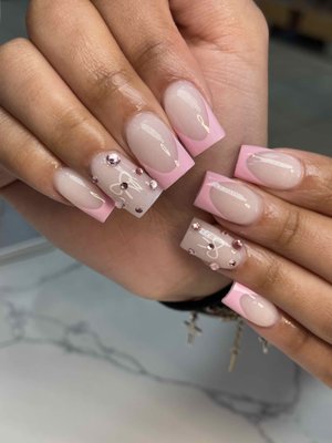 NAilS AT NAIL LOUNGE UCF - GEL NAILS MADE BY OUR NAIL TECHS NAilS AT NAIL LOUNGE UCF - GEL NAILS MADE BY OUR NAIL TECHS