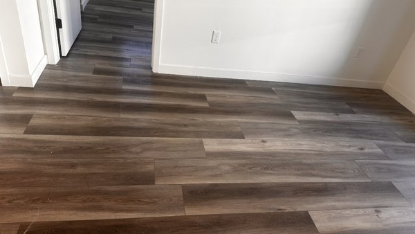 Floor insulation - New floor installed on new apartment.