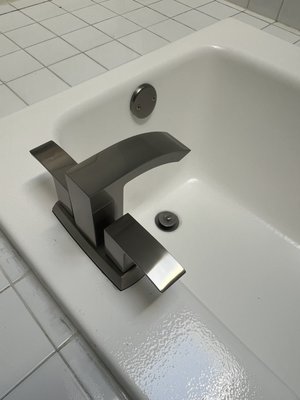 Faucet installations - Upgrade Your Home with a New Faucet Installation!
Tired of leaks, drips, or outdated fixtures? Let our expert team give your kitchen or bathroom a sleek, modern look.

Fast. Affordable. Hassle-Free.
	•	Professional installation
	•	Same-day service available