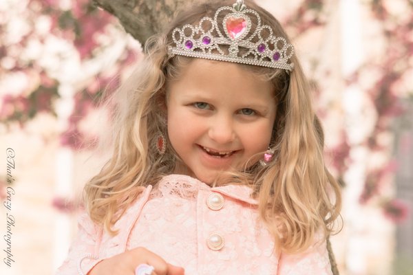 Princess Session - A little princess twirls in a pastel gown under the warm sun, her flower crown nestled in soft curls. Each photo captures pure joy and fairy-tale charm in a dreamy garden setting. Princess Session - A little princess twirls in a pastel gown under the warm sun, her flower crown nestled in soft curls. Each photo captures pure joy and fairy-tale charm in a dreamy garden setting.