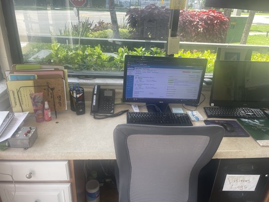 Small office cleaning - Security office cleaning Small office cleaning - Security office cleaning