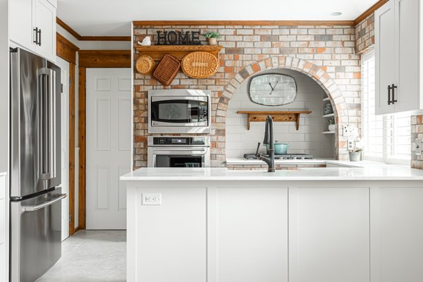 Kitchen Renovations - We make your dream kitchen come to life. From A to B, Lumia Group Contracting is here for you! Kitchen Renovations - We make your dream kitchen come to life. From A to B, Lumia Group Contracting is here for you!