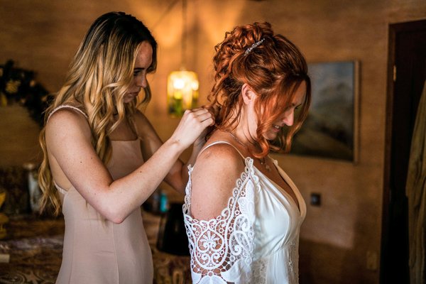Wedding Photography - I do offer beautiful wedding photos! Here is some of my work.