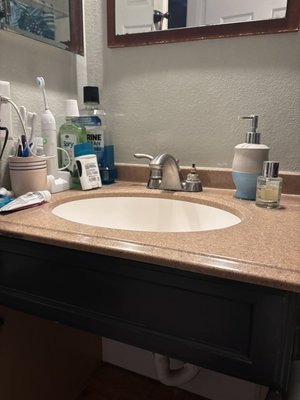Bathroom faucet install - Customer phoned in about a broken faucet in their sink, I communicated with them and set up a time to install their new one. I finished a job early and immediately made time for them. They were happy with the final results. Bathroom faucet install - Customer phoned in about a broken faucet in their sink, I communicated with them and set up a time to install their new one. I finished a job early and immediately made time for them. They were happy with the final results.